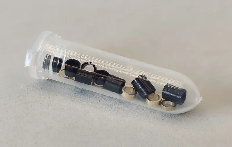 Achsdistanzenset für 3mm Achsen, insgesamt 14 Hülsen , f. 3 mm Slotcar, Messing und GFK.