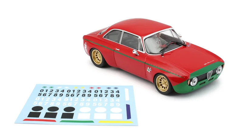 Alfa GTAM No. 27, Slotcar Maßstab 1:24 analog in Rennversion mit Metall-Chassis