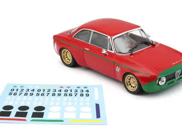 Alfa GTAM No. 27, Slotcar Maßstab 1:24 analog in Rennversion mit Metall-Chassis