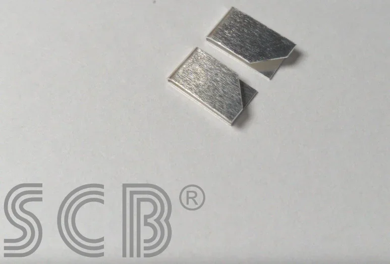 Clip lang, versilbert, schmal/Schrägschnitt - SCB - f. Stromabnehmer/Schleifer