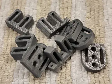 FAKE-CHASSIS 1:24 - für Standmodelle, ehemalige Scale-Slotracer und mehr, Radstände von 40 bis 130 mm (3 Versionen), Radabstände ab ca. 65 mm, BAUSATZ.