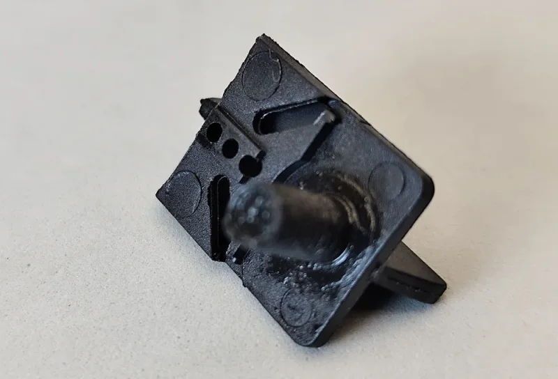 Leitkiel Red Fox uncut (hoch), schwarz, mit Gewinde vorgeschnitten