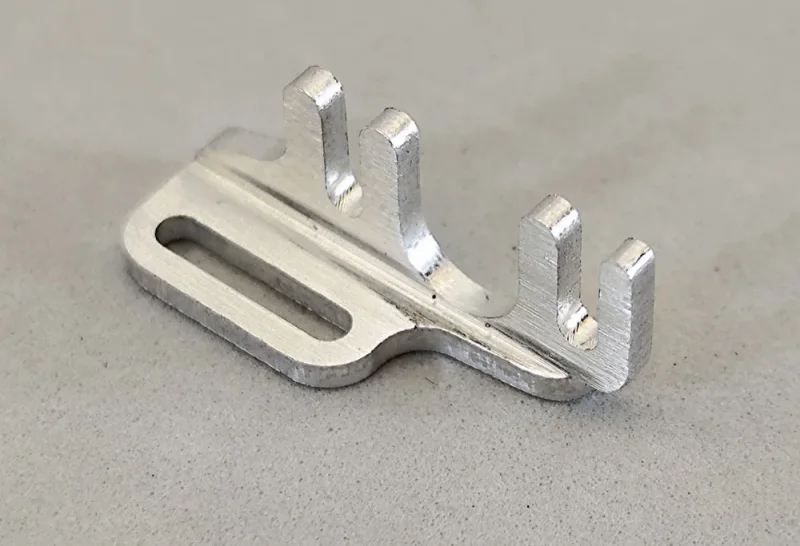 Motorhalter 13 D - Doppelschraube / Aluminium (CNC) für SCT DSC Chassis und SCT entwicklete Chassis