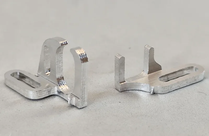 Motorhalter 13 D, tief / Aluminium mit Gegenhalter