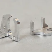 Motorhalter 13 D, tief / Aluminium mit Gegenhalter