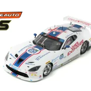 Slotcar 1:32 Analog SCALEAUTO GTS-R No. 93 — Wettbewerbsversion, Metall-Chassis, mit Tuningzubehör