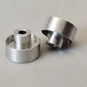 Slotcar Alu Topf-Felge, AD Ø 14,0, ID 13.1, B 6 mm, mit verl. Nabe