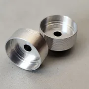 Slotcar Alu Topf-Felge, AD Ø 14,0, ID 13.1, B 6 mm, mit verl. Nabe