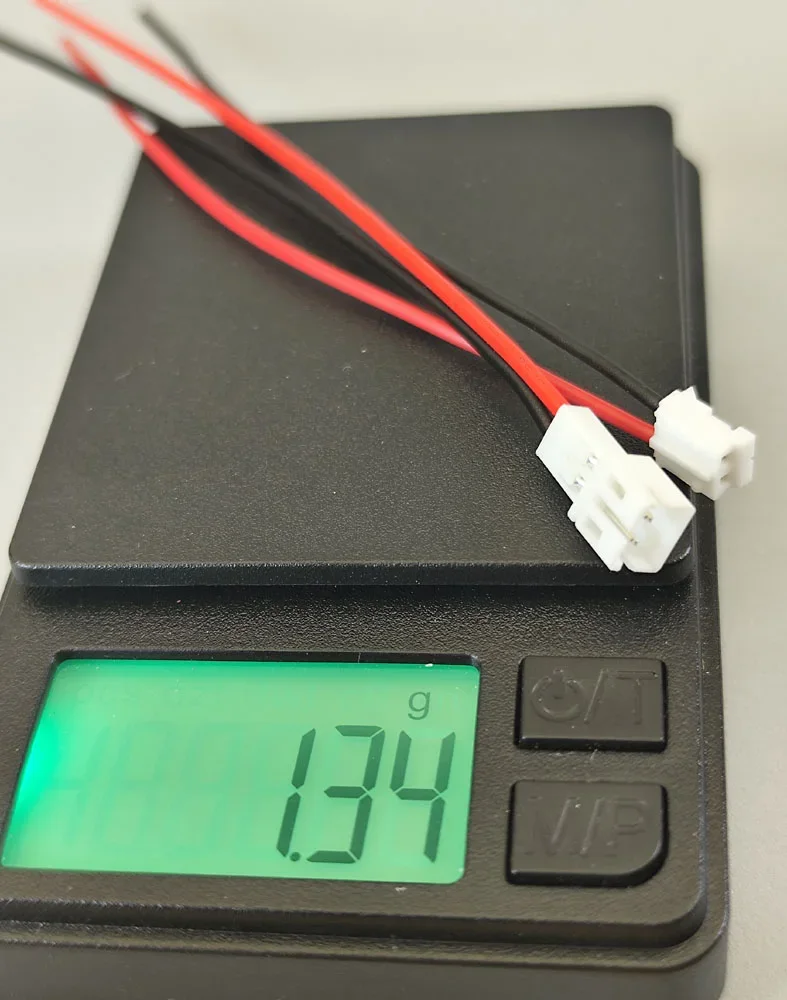 Stecker Kombi (1). JST-PH 2-polig, 26AWg/0,128m2 Kabel je 10cm lang, für Beleuchtungskits und Motoraschluss